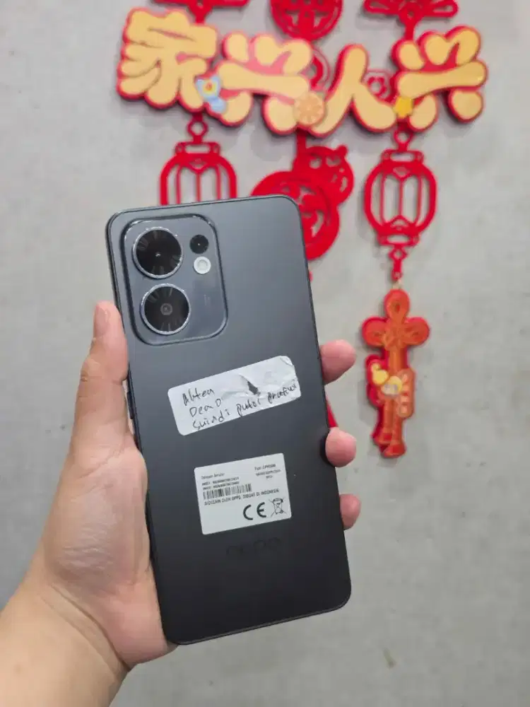 Second Oppo Reno 13F 5G NFC 8+8/256GB Ex Display