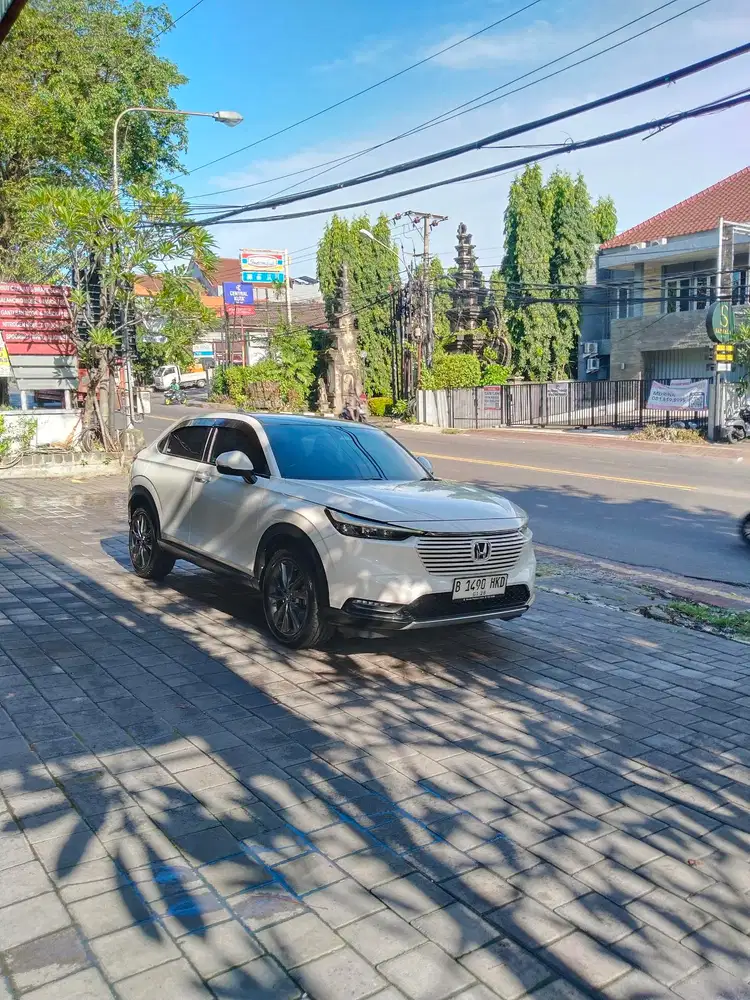 HONDA HR-V SE AUTOMATIK 2022 LOW KM SIAP PAKAI