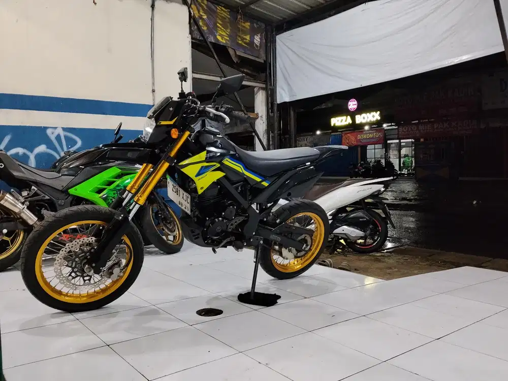 jual cepat Kawasaki D-tracker 2024 super mulus