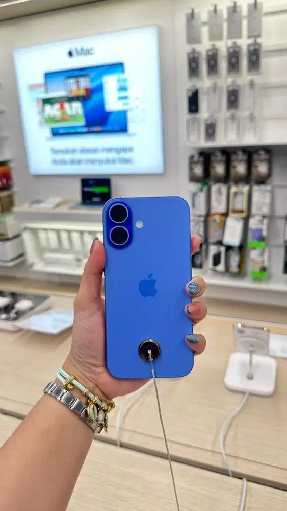 Free 2x cicilan iPhone 16