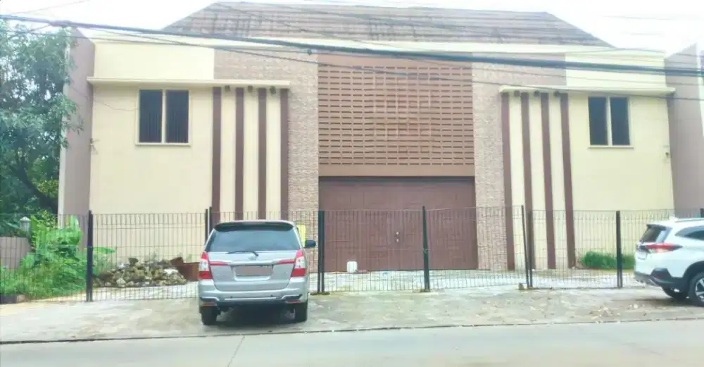 Dij al Gudang siap pakai di Jalan Basoka Raya Joglo kembangan