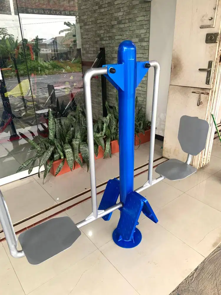 Jual alat fitness Outdoor Double leg press Berkualitas dan Bergaransi