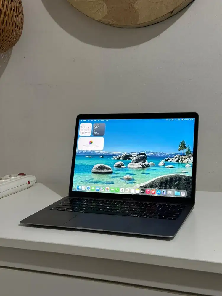 MacBook Air 2020 M1 8/256