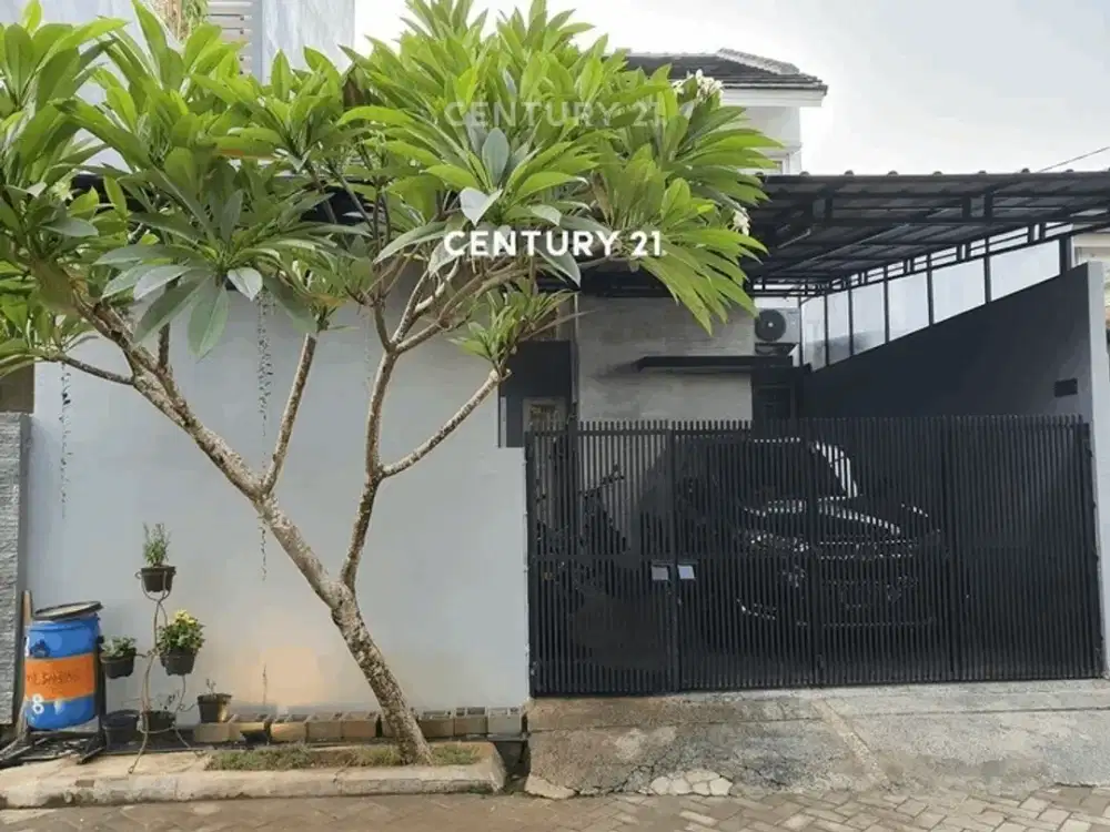 Rumah Dalam Cluster Depan Taman OM 17682