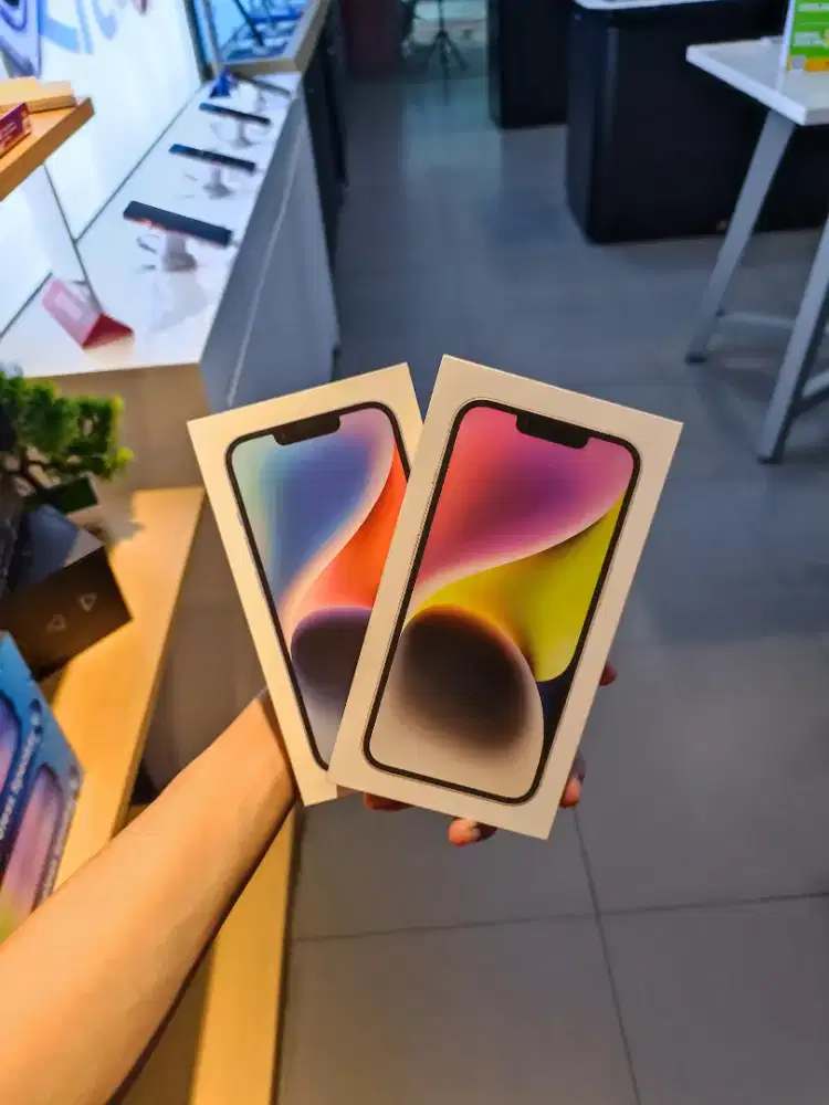 iPhone 14 128GB iBox New Bisa Tuker Tambah / Kredit Paylater 0%