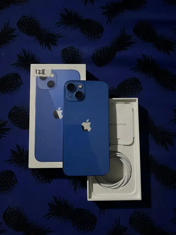 iPhone 13  GB iBox blue