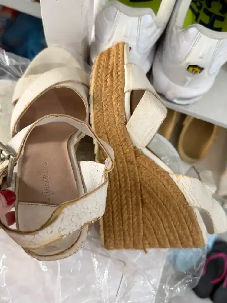 For Sale Preloved sepatu Sandal Wedges Stradivarius Original Counter