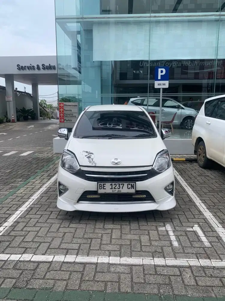 Agya Trd Matic 1000cc 2017