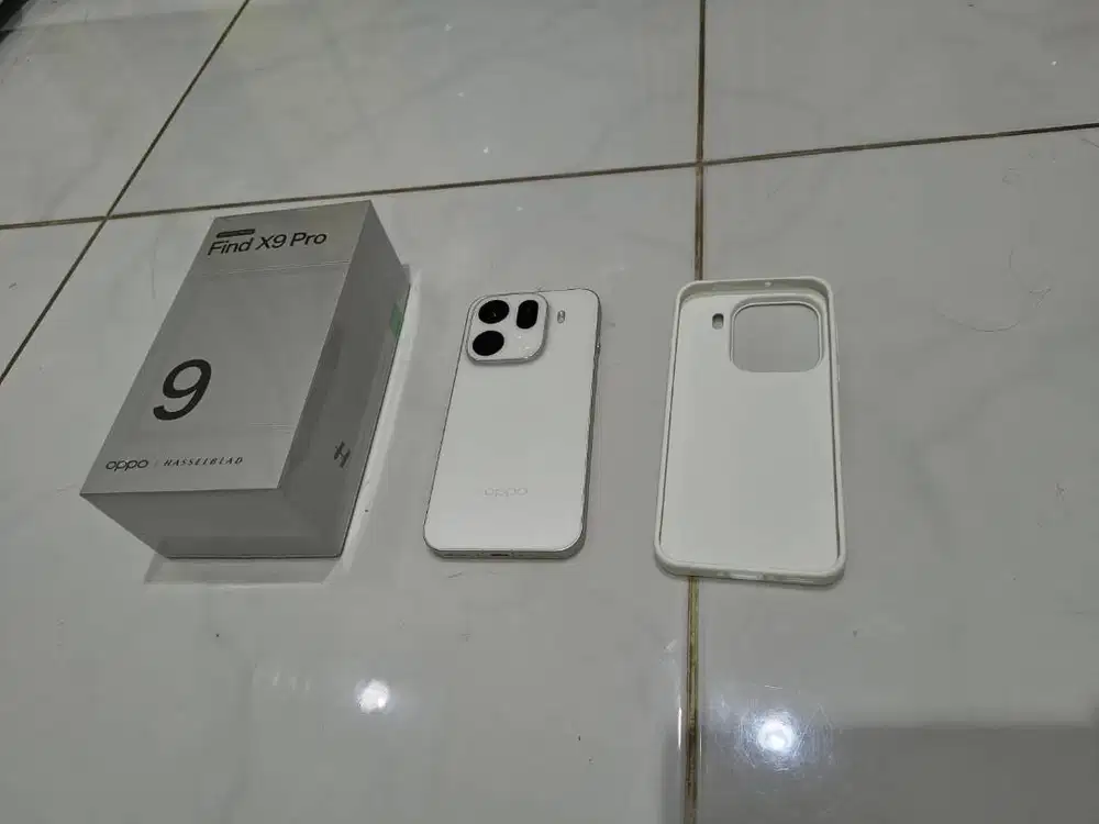 Oppo Find X9 Pro 16/512 Mulus fullset ori Pembelian Oppo Store resmi