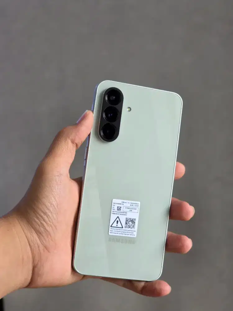 SAMSUNG A56 RAM 12 GB Rp 6.497.998 GRATIS ADAPTOR 25W