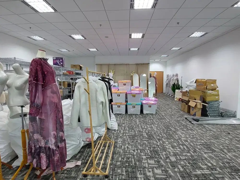 Dijual Ruang kantor luas di Lippo Tower Holland Village, Jakarta Pusat