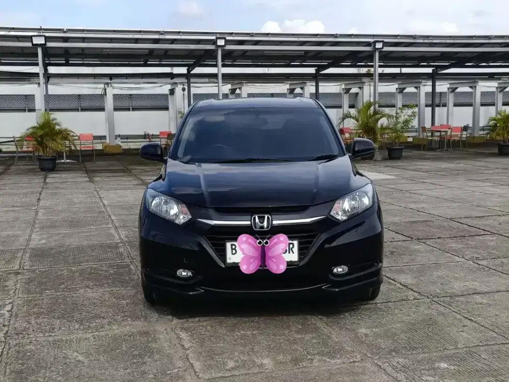 HONDA HRV E 1.5  2018/KM121RB /PAJAK  11-2026