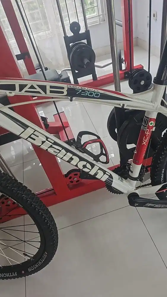 BIANCHI JAB 7300 Performance