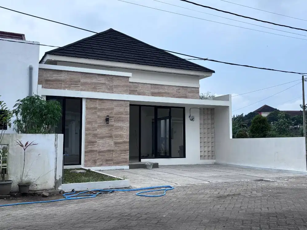 Rumah Minimalis dekat up town mall mijen