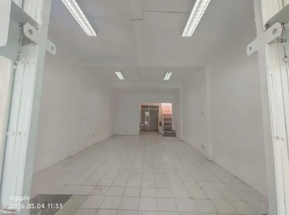 Sewa Ruko Sentra Onderdil 2 Lt Harapan Indah Bekasi