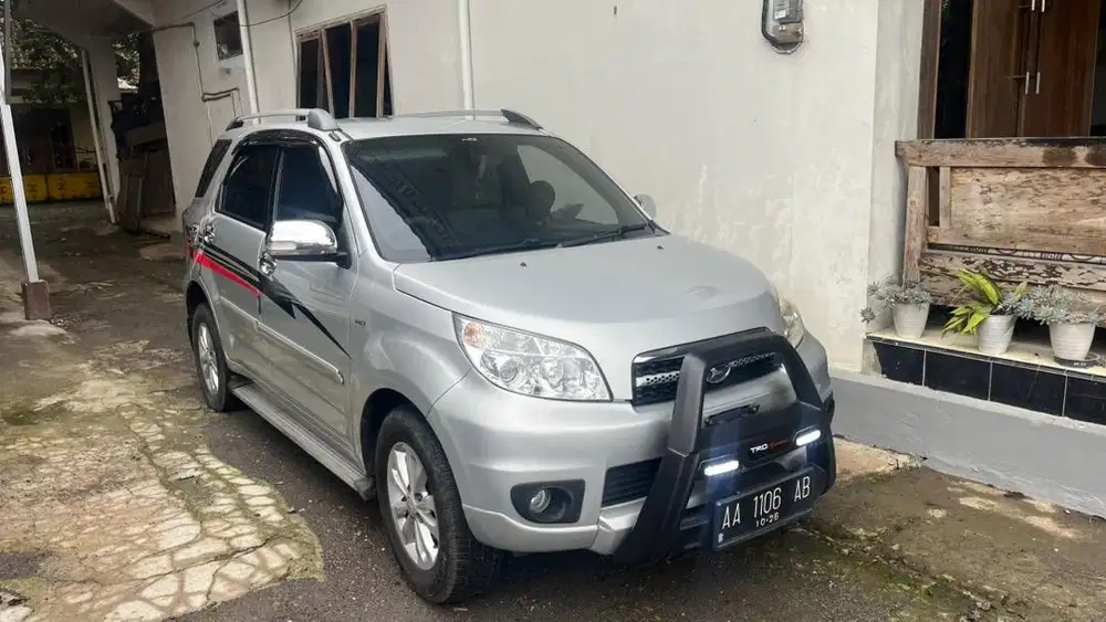 Terios TX 2012 matic