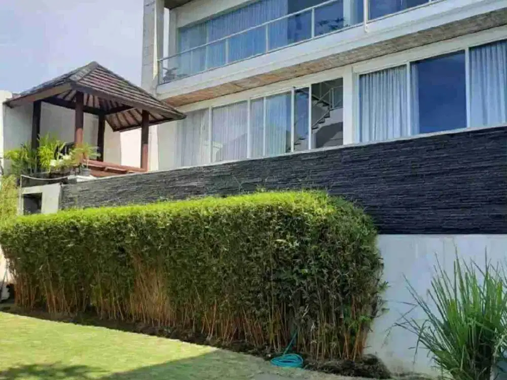 Villa Modern di Ungasan dekat Pantai