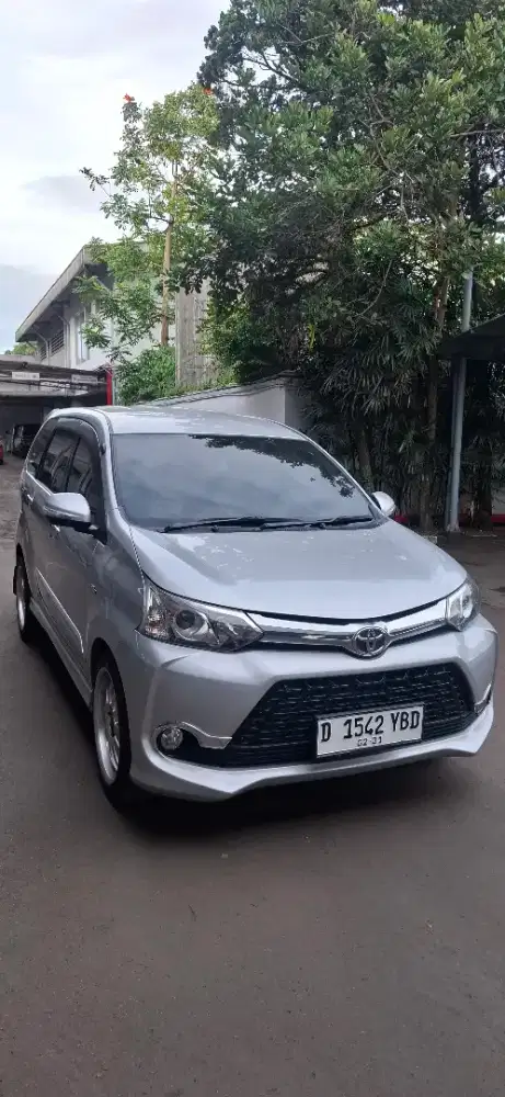 Di jual avanza veloz 1.5 MT
