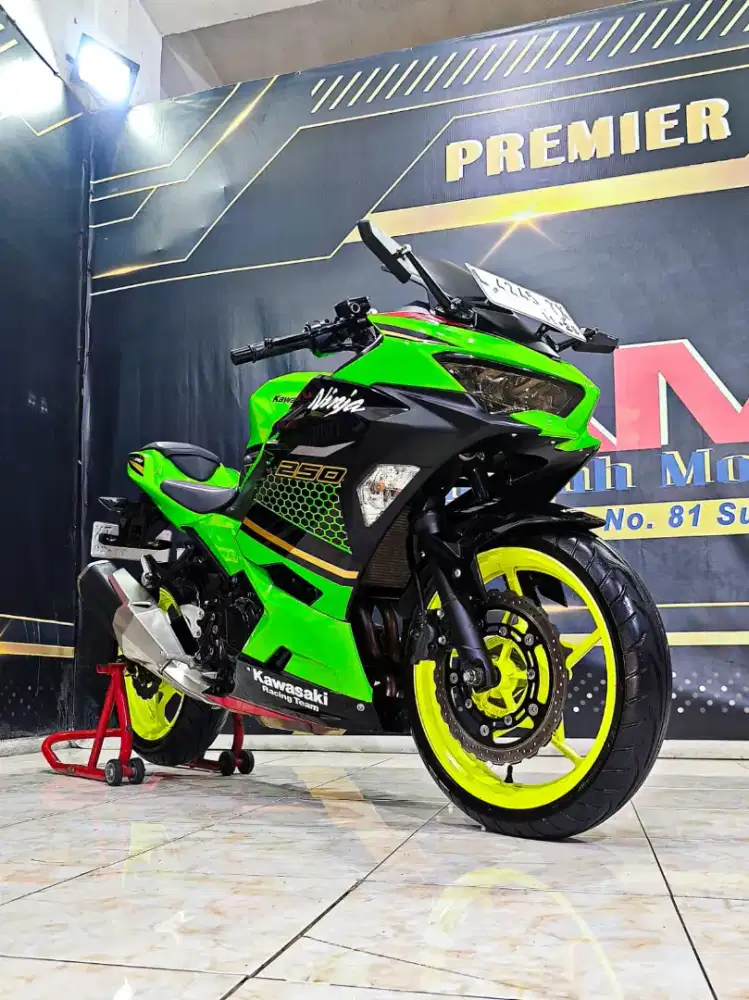 Kawasaki New Ninja 250 FI SE KRT TH 2019 odo 8rb gas riding