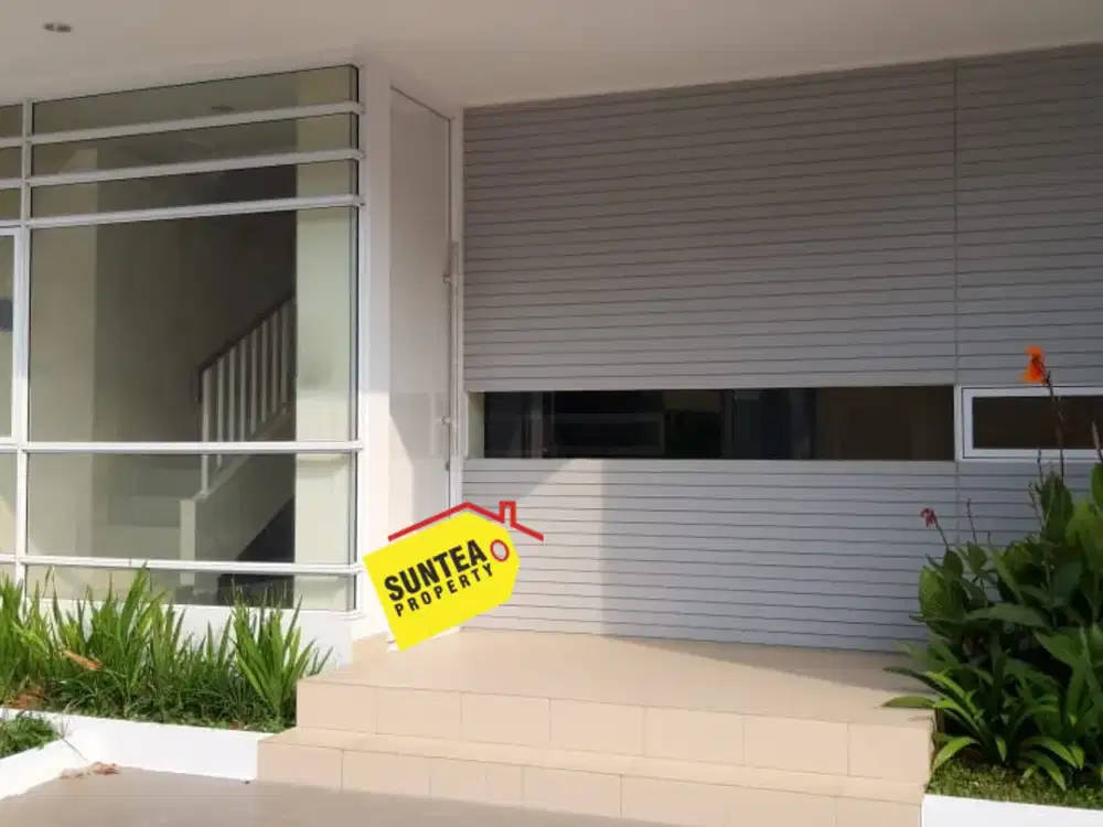 Rumah Cantik Sektor 9 Siap Huni (SP 0252 IA)