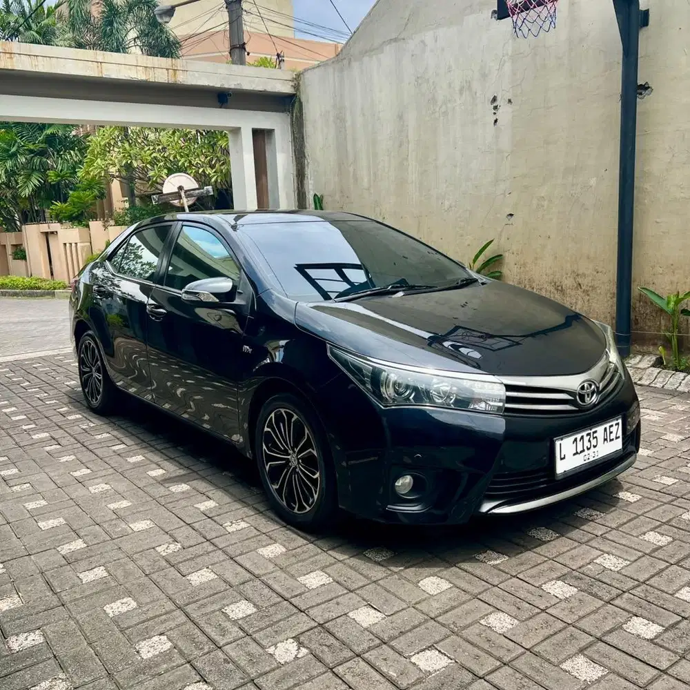 Toyota Corolla Altis V 2016 Hitam Pajak Baru
