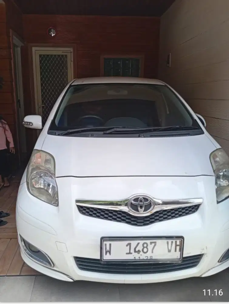 Toyota Yaris 2010 Bensin