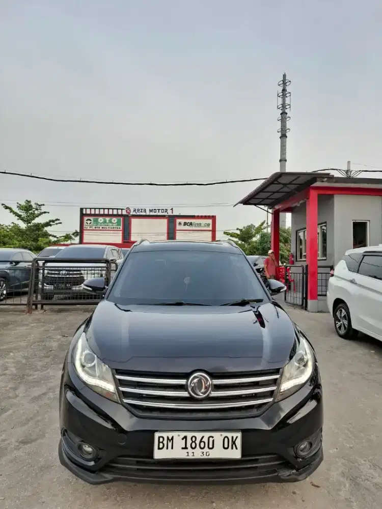 Dfsk glory 2019 580  T luxury 1.8 sunroof matic. Km 48rb