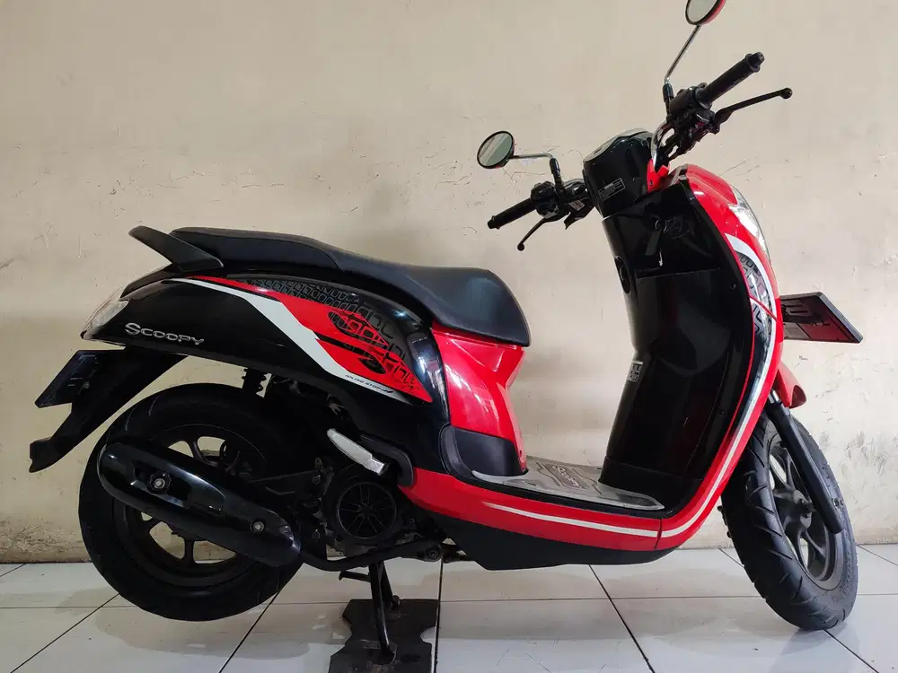 Scoopy fi Sporty 2019 istimewa mulus terawat siap pakai...