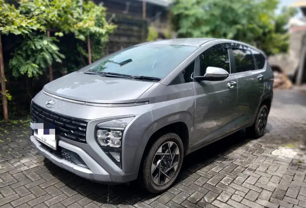 Hyundai Stargazer Prime 2023 Abu - abu muda A/T 1.5cc