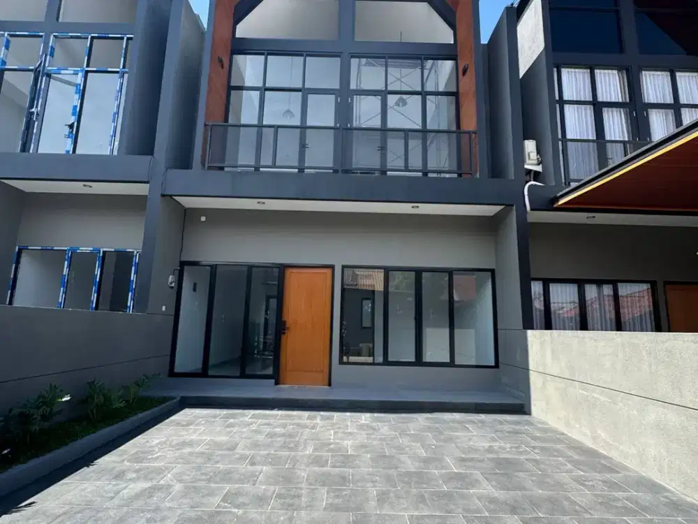 Hunian mewah Lt 140 mampang depok