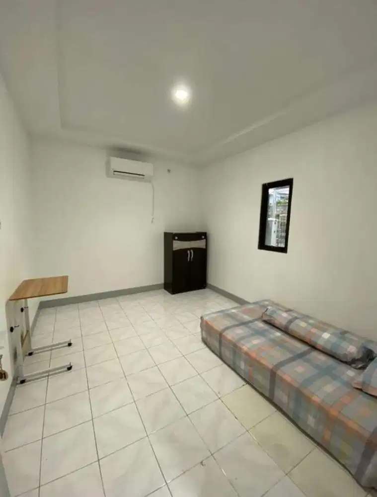 Disewakan kamar kost untuk puteri (mahasiswi/pegawai)