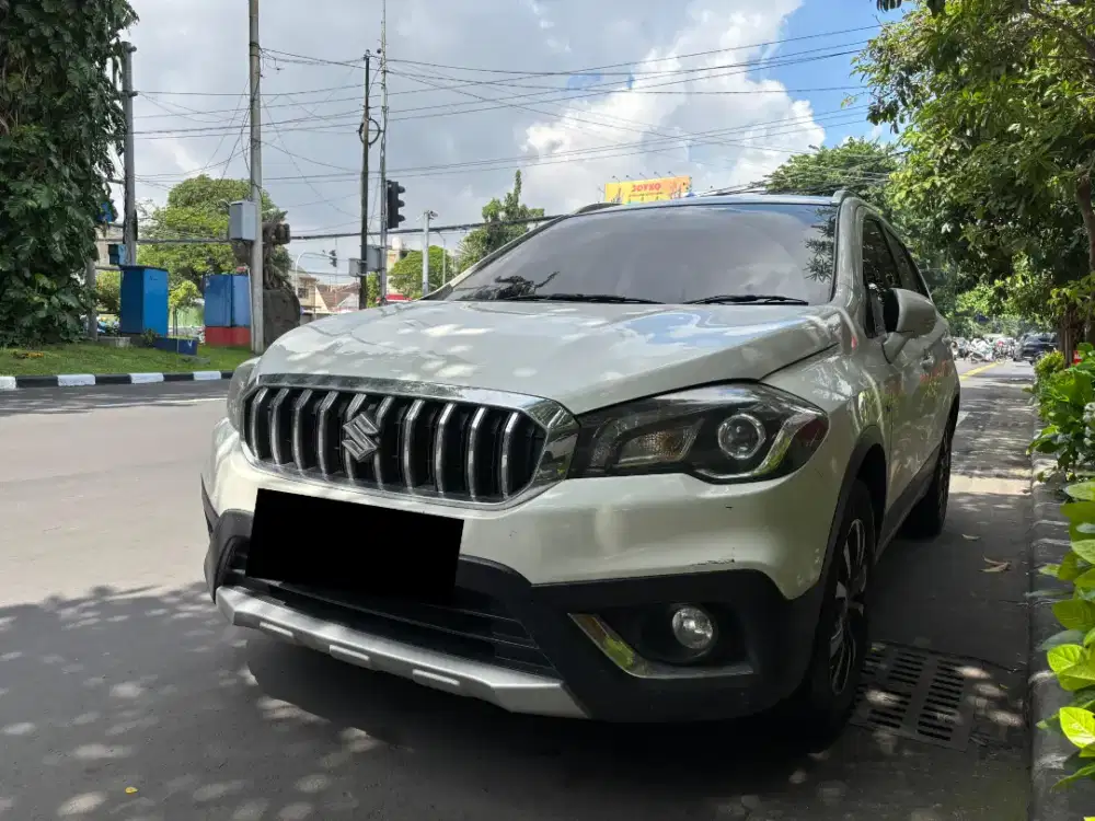 Suzuki scross 2022 matic km 26ribu