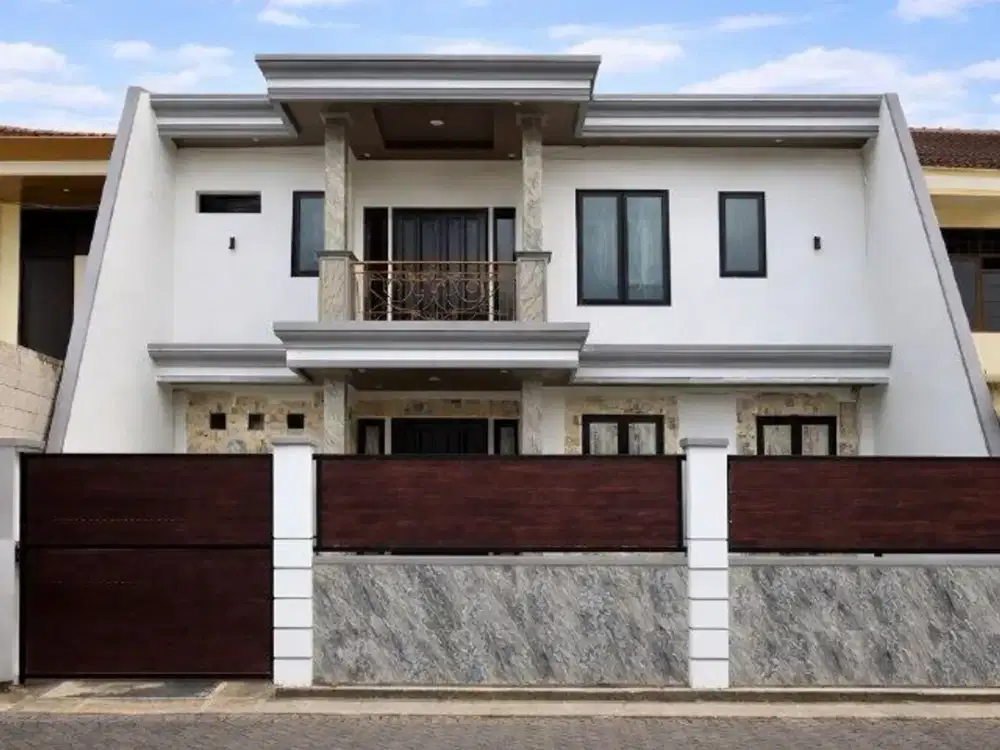 Rumah Manyar Kertoadi