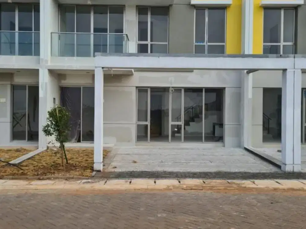 DISEWAKAN RUMAH PIK 2 UK 8x10 (2 LANTAI) ADA 3 AC CLUSTER FAVORIT TERMURAH