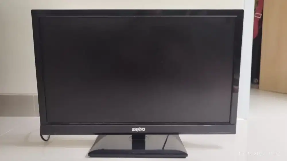 TV LED 22 Inch SANYO LE22S600 – Ada USB Movie – Mulus – Siap Pakai