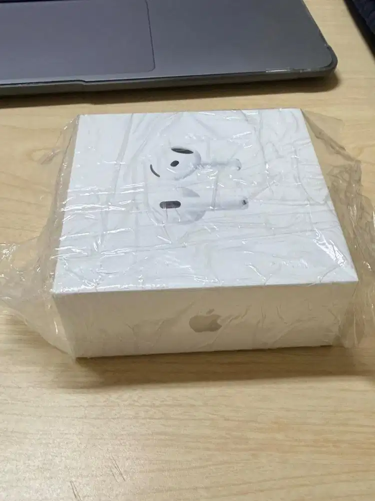 AirPods 4 BNIB masih segel green peal