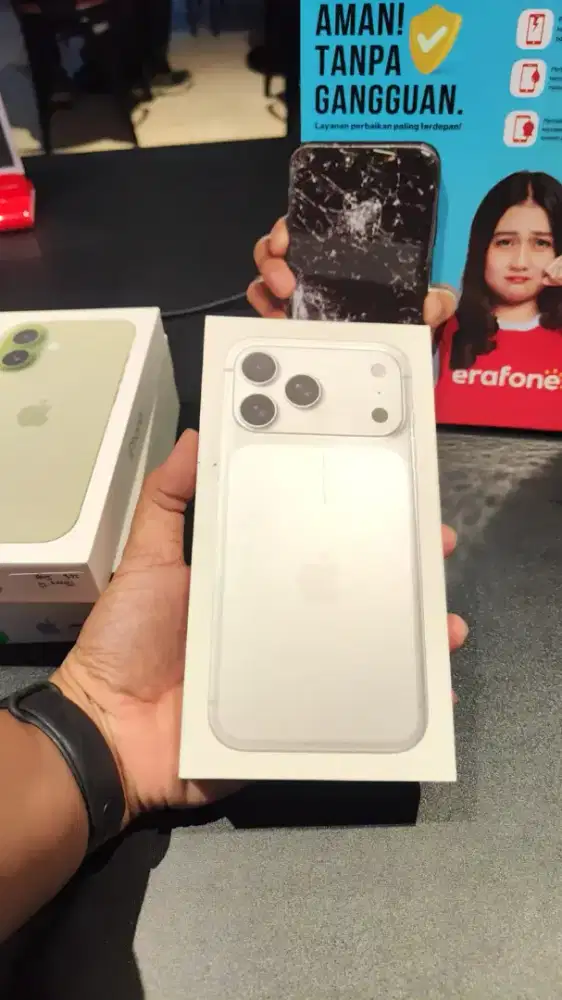 Iphone 17 Promax 256 Silver