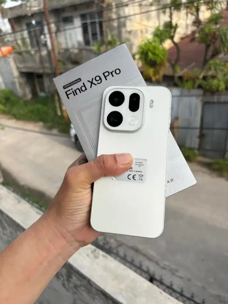 Oppo Find X9 Pro 5G 16/512 Hasselblad Garansi Resmi Februari 2027