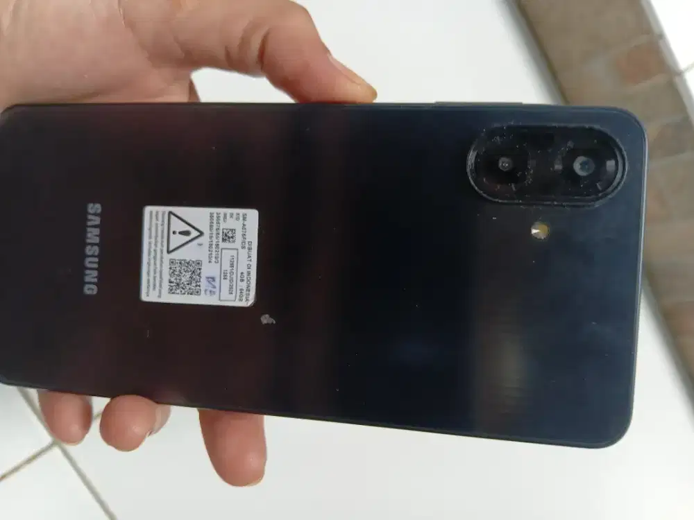 Dijual hp samsung A07 ram4 64gb no cod nego tipis