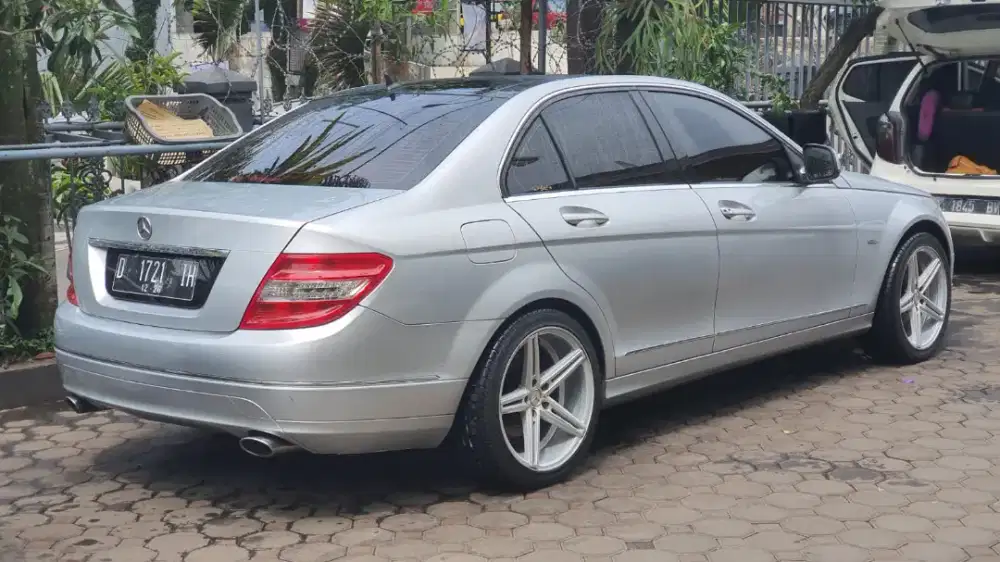 Mercedes Benz /C 280 AT (CBU)