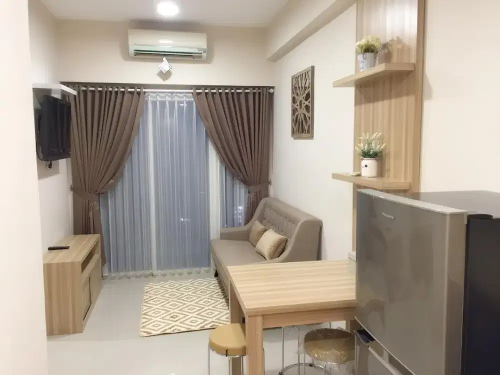 Apartemen Tanglin tipe 2 BR Lantai 15 Full Furnish ada 3 AC