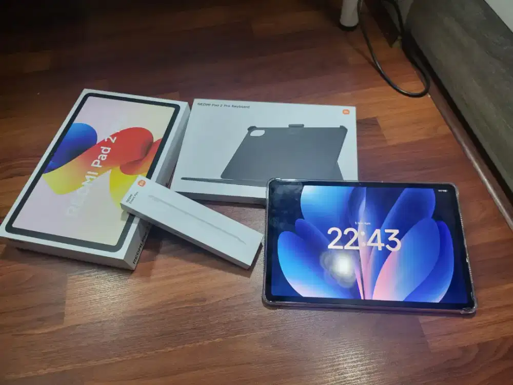 Tablet Xiaomi Redmi Pad 2 Pro fullset keyboard dan pen