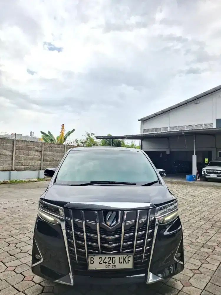 Alphard 2018 2.5 G atpm matic. Km 93rb antik