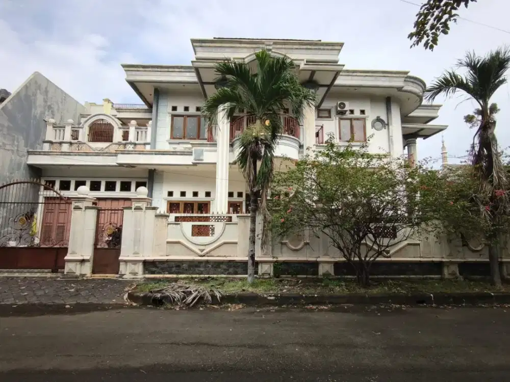 Dijual Rumah Luas dan Bagus di Metland Cakung