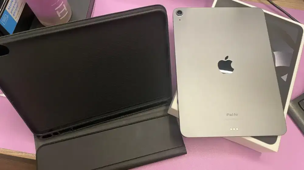 Ipad Air 5 M1 -Kondisi Like New