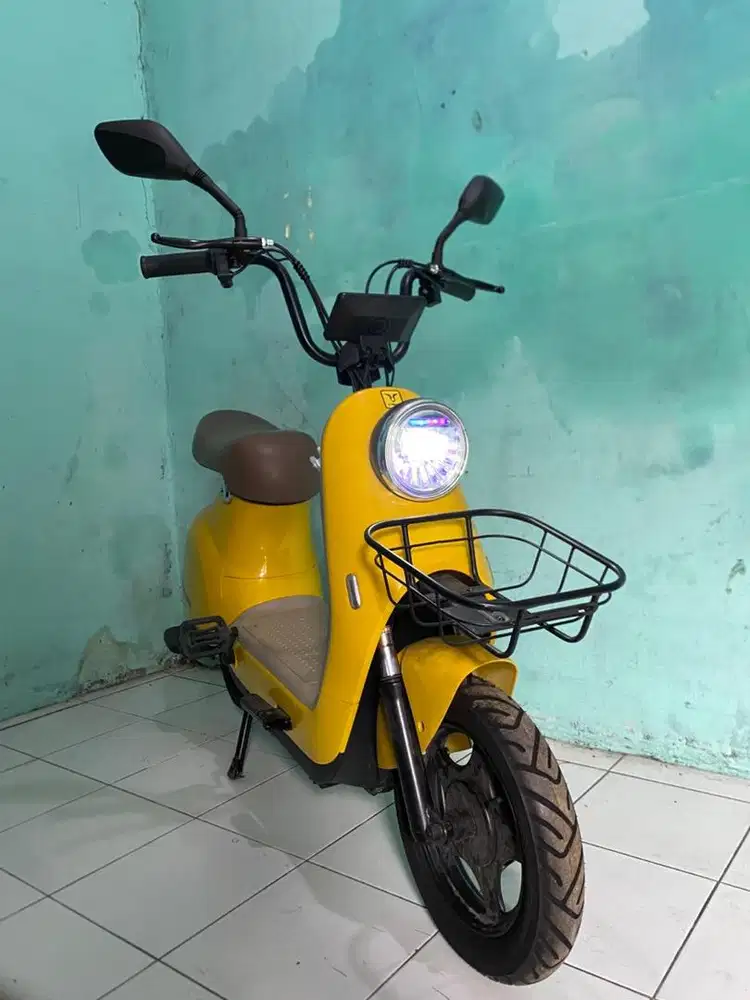 Sepeda listrik uwinfly