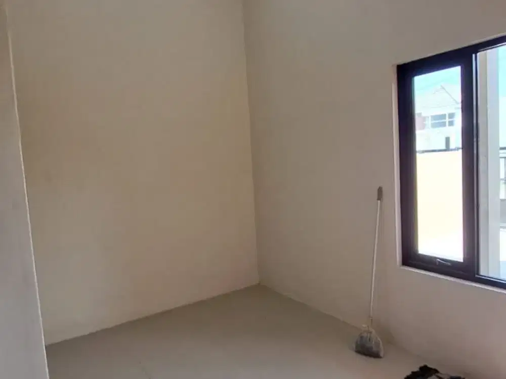 Dijual Rumah Wage Hadap Barat