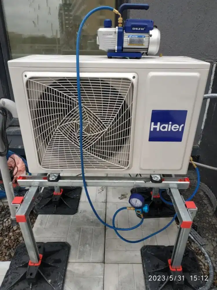 JASA service AC panggilan bongkar pasang AC service kulkas bergaransi