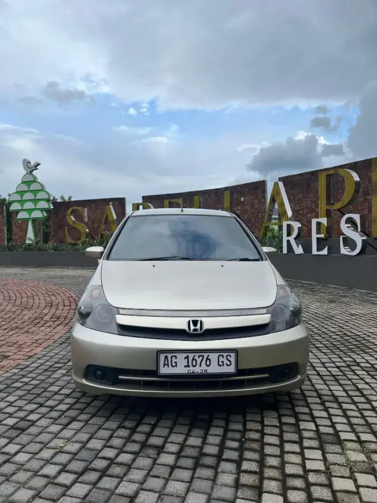 Honda Stream 2005 Bensin