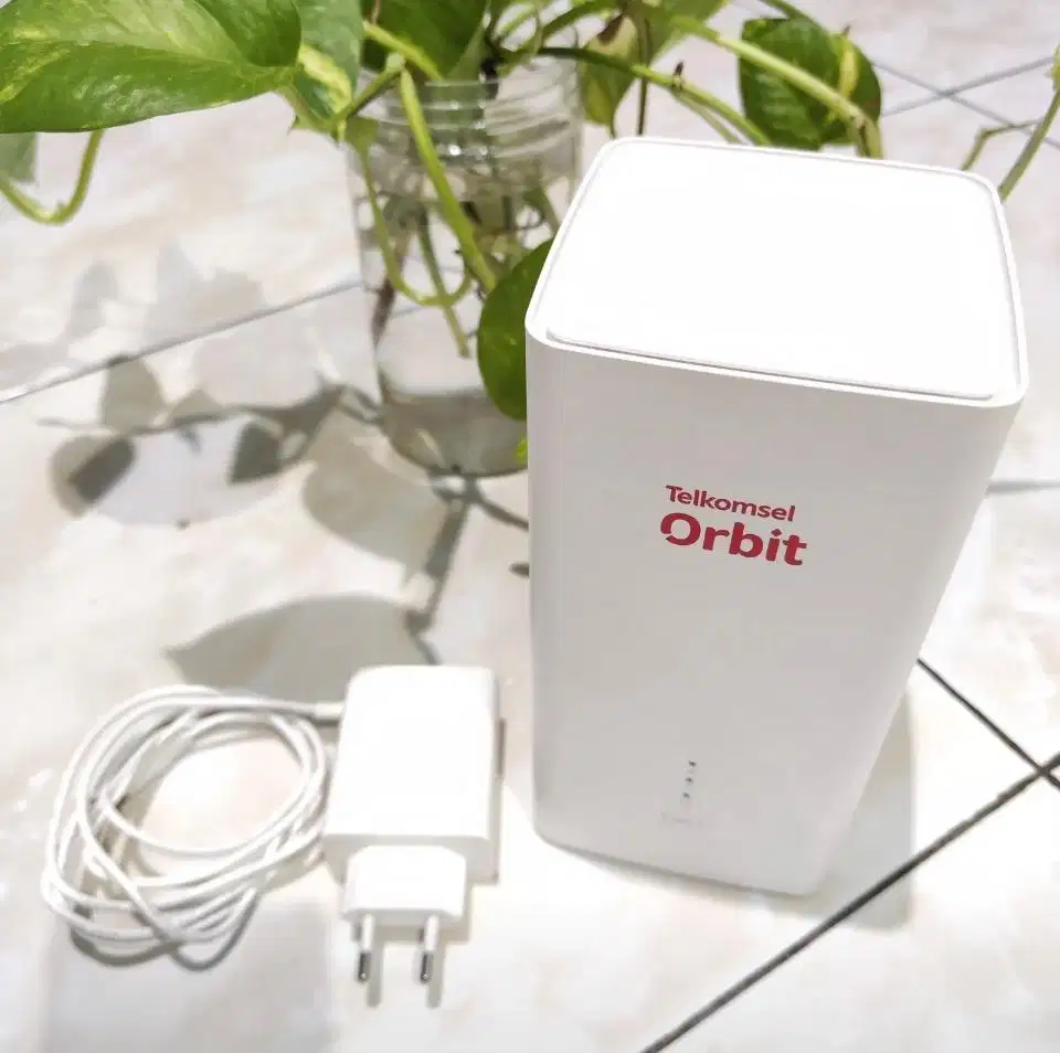 Midem huawei dualband 2.4G 5G 4G plus LTE cat 12 b628-350 orbit mulus